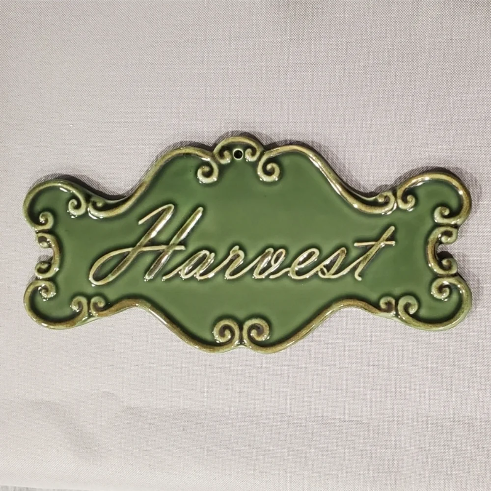 Harvest‎ Sign in Green - NWT